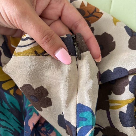 Talking French 100% Silk Multicolor Floral A-Line Midi Skirt Size 38 (28 waist) - Picture 3 of 6